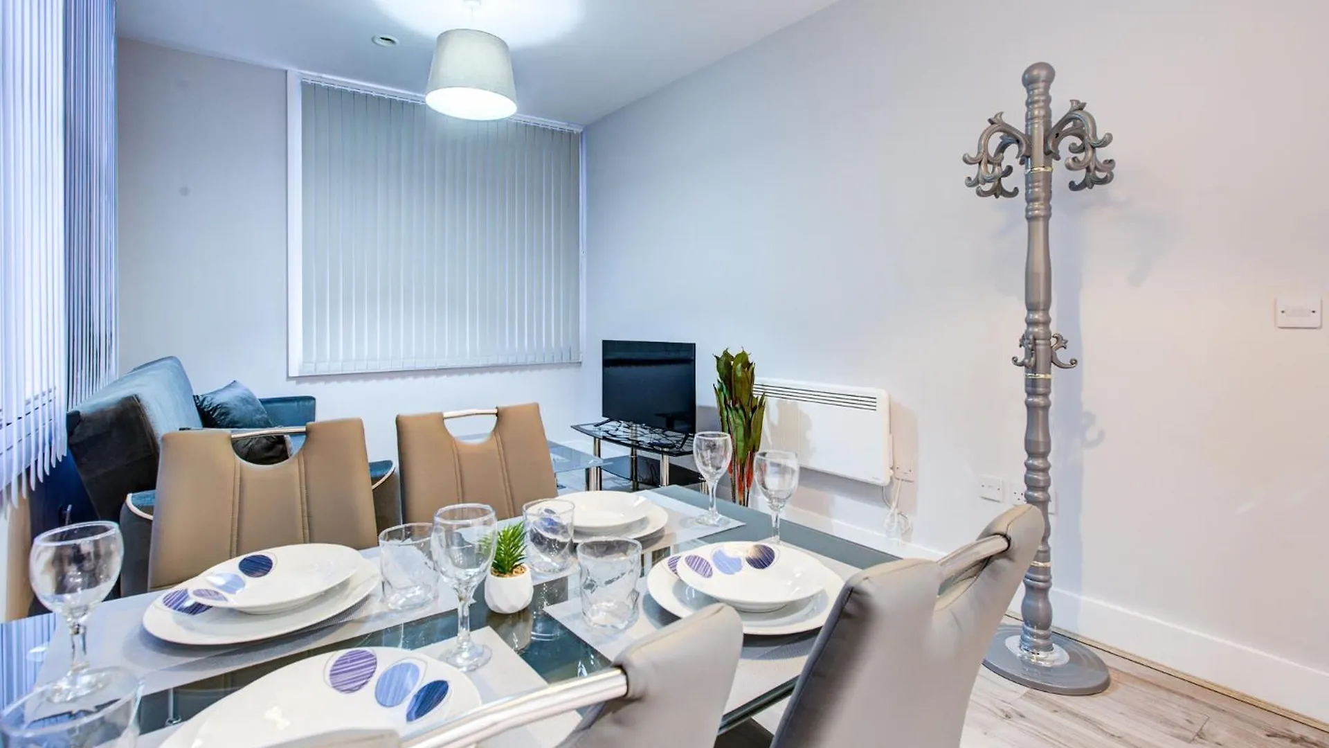 Apartment 1 Bedroom Flat - 6 Mins From Heathrow Airport - Flat 14 Harmondsworth United Kingdom